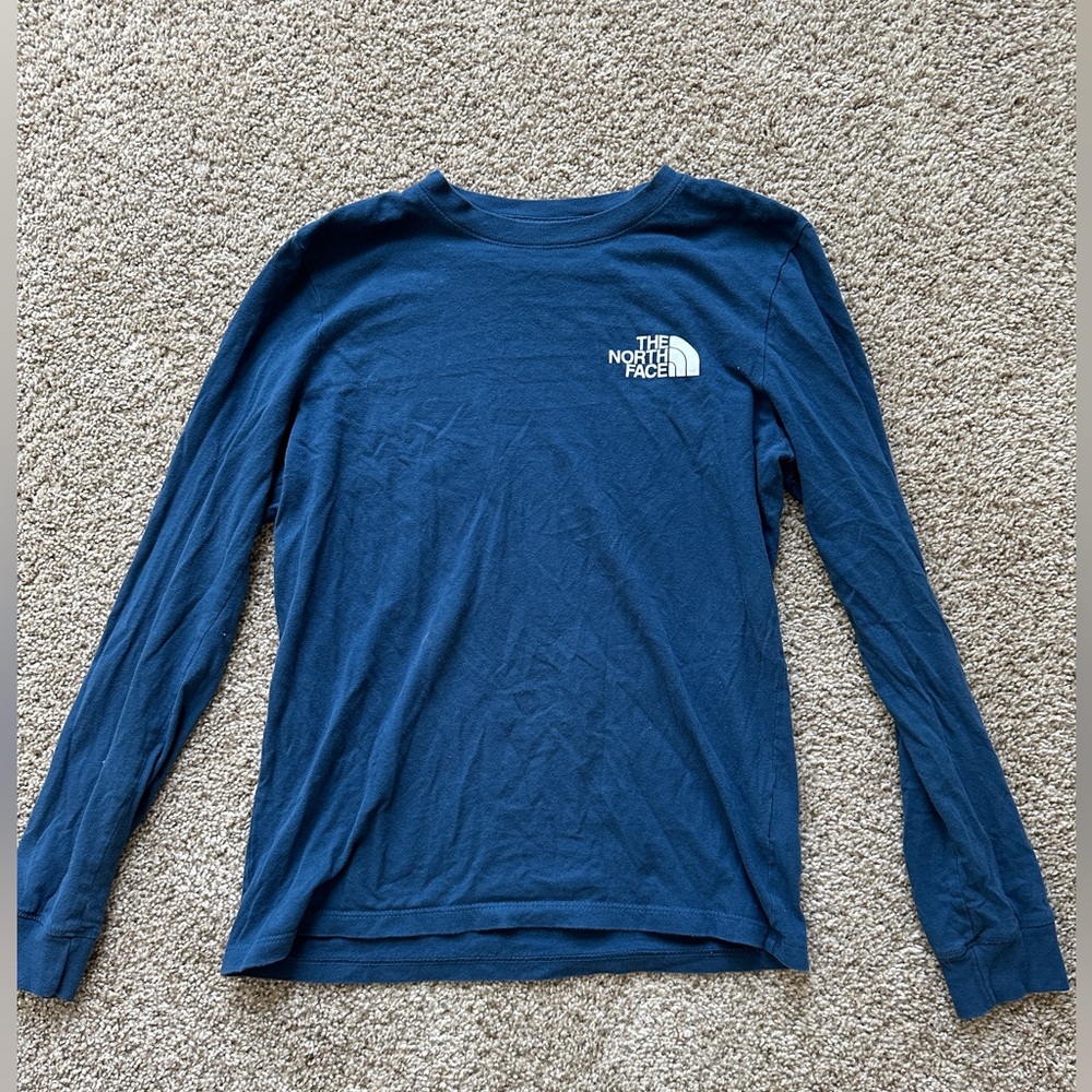 XS North Face long sleeve💛